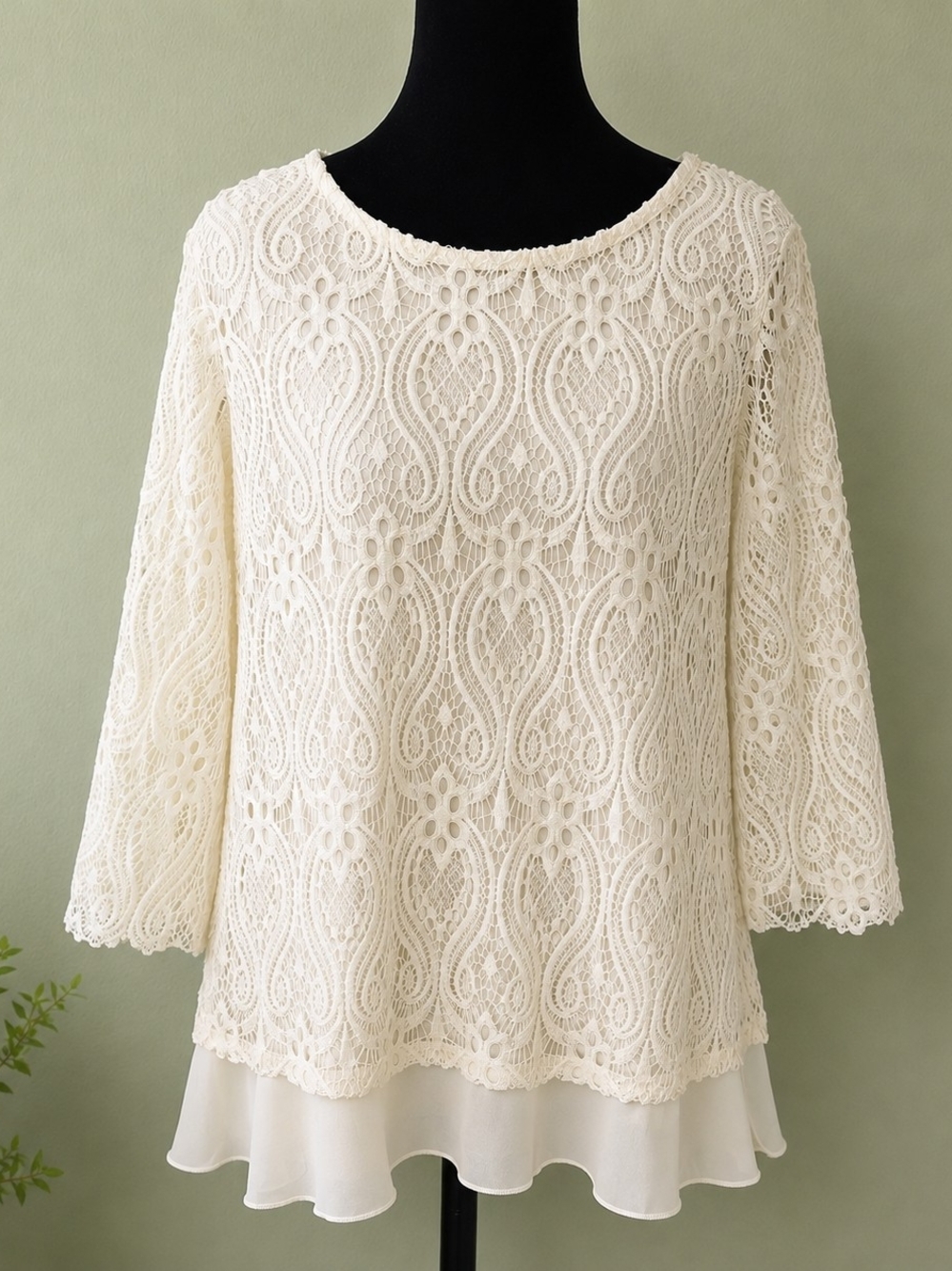 Brittany Black Womens Large Cream Lace Blouse Bell Sleeve Layered Boho Tunic Top